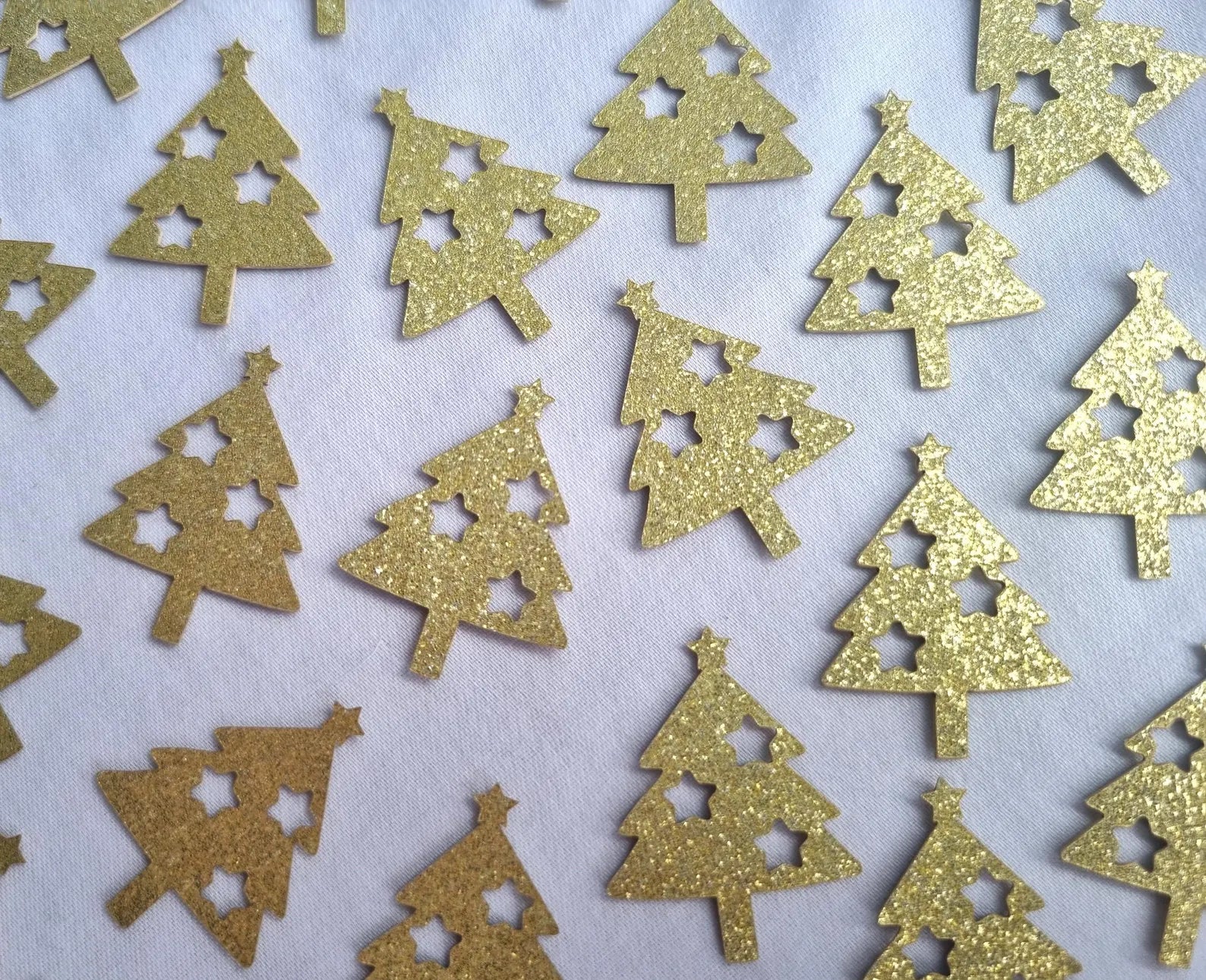 Gold Glitter Christmas Tree Confetti: Festive Table Decoration
