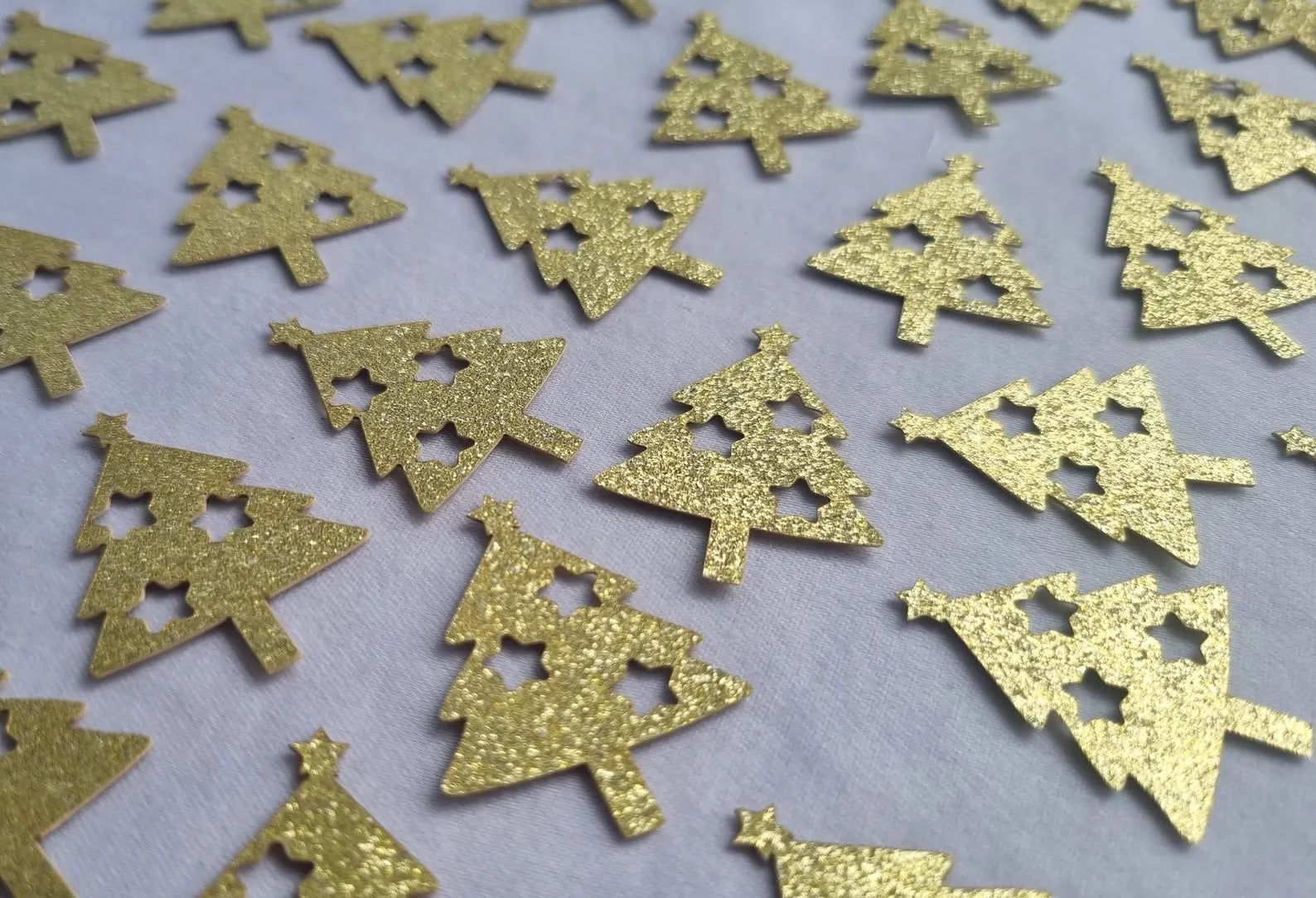Gold Glitter Christmas Tree Confetti: Festive Table Decoration