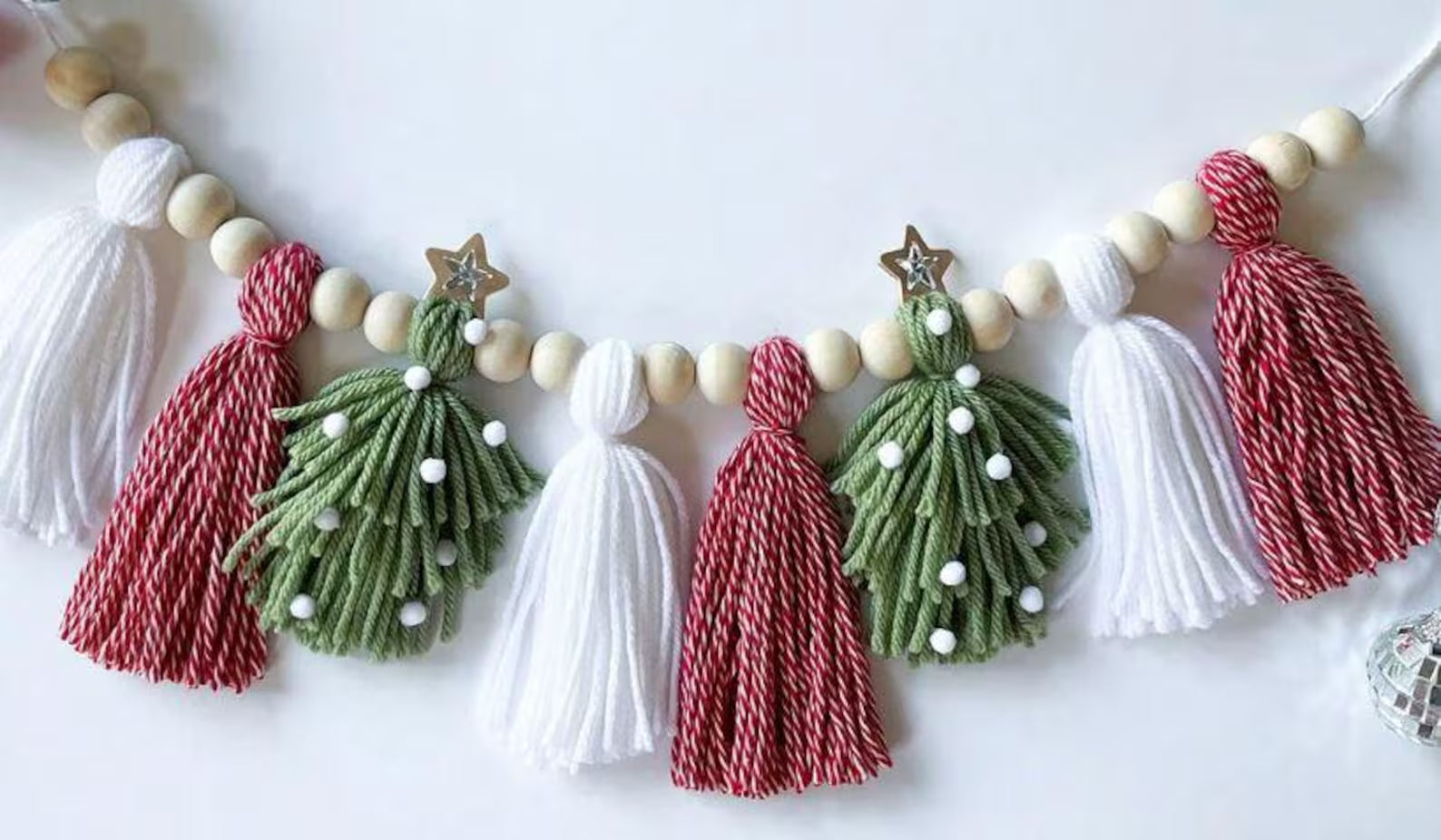 Christmas Garland: White Red and Green Tassels & Wooden Beads - Stars