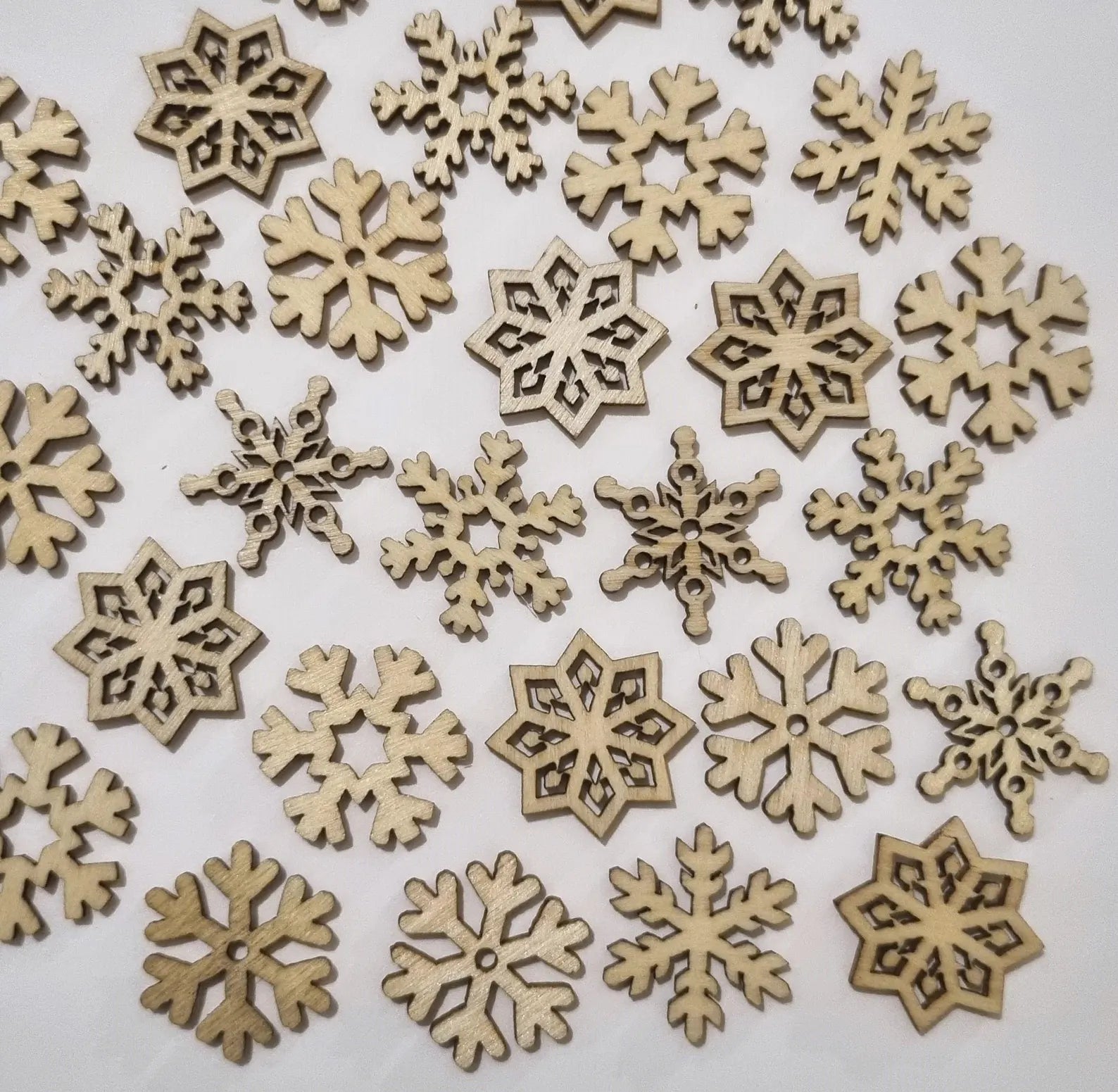 Rustic Wooden Snowflakes: Christmas Table Decor, Festive Confetti